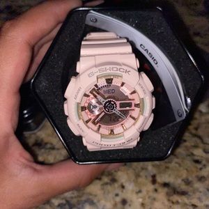 Women’s G-shock watch Rose Gold